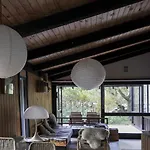 Architect-designed In Ulvshale Forest 別荘 スタイ