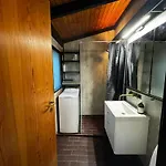Architect-designed In Ulvshale Forest 別荘 *